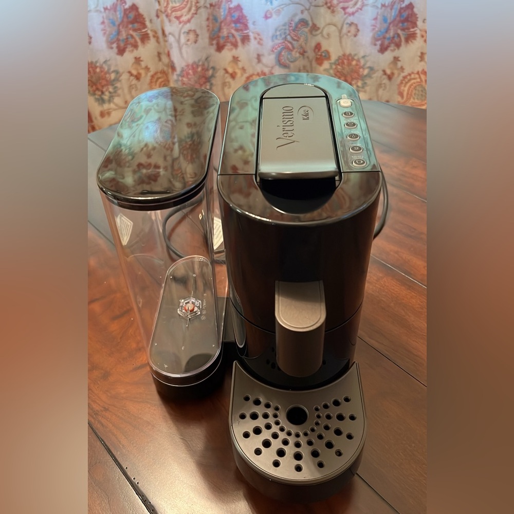 Verismo Starbucks K-fee Coffee Maker & Espresso Pod Machine